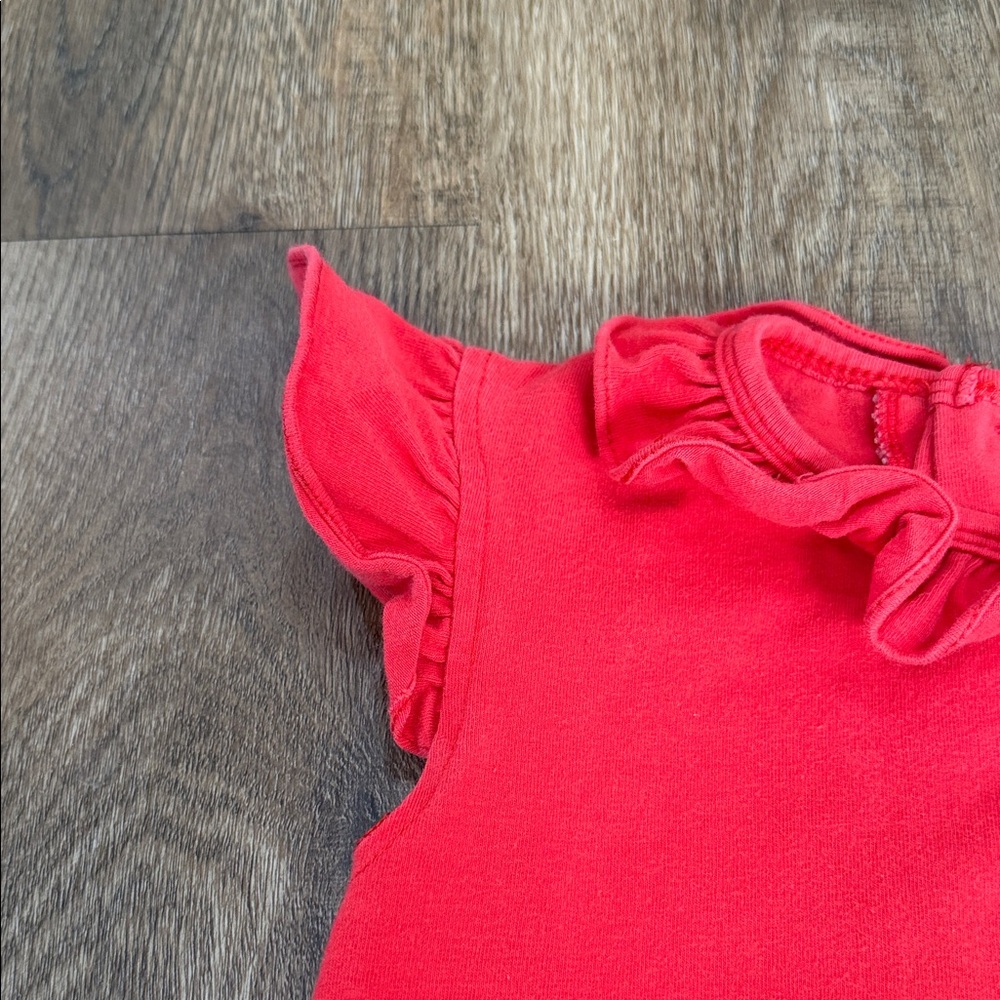 Stitchy Fish,Red Ruffle Top and Apple Print Shorts Set - Picture 3 of 10